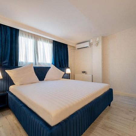 Hotel Casa Fiori Букурещ Екстериор снимка