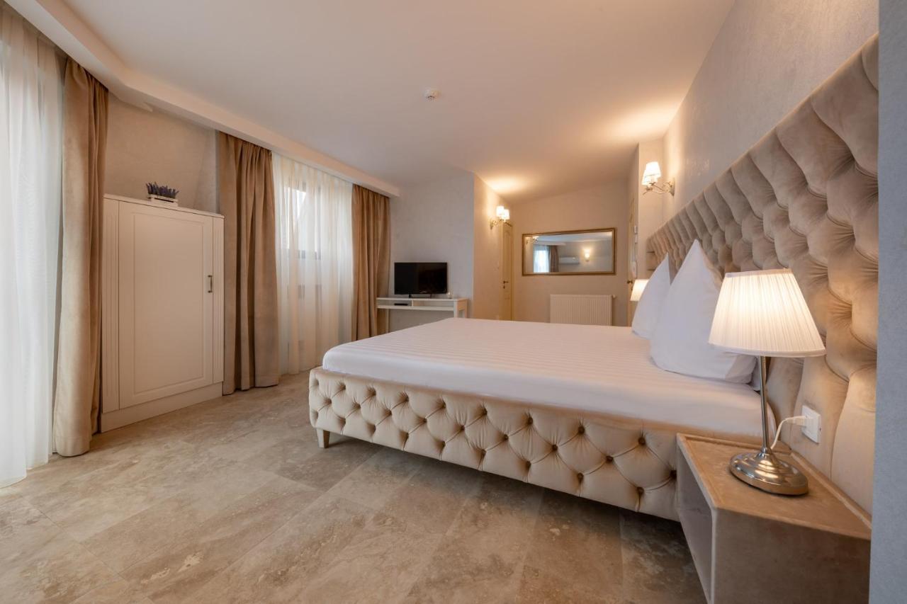 Hotel Casa Fiori Букурещ Екстериор снимка