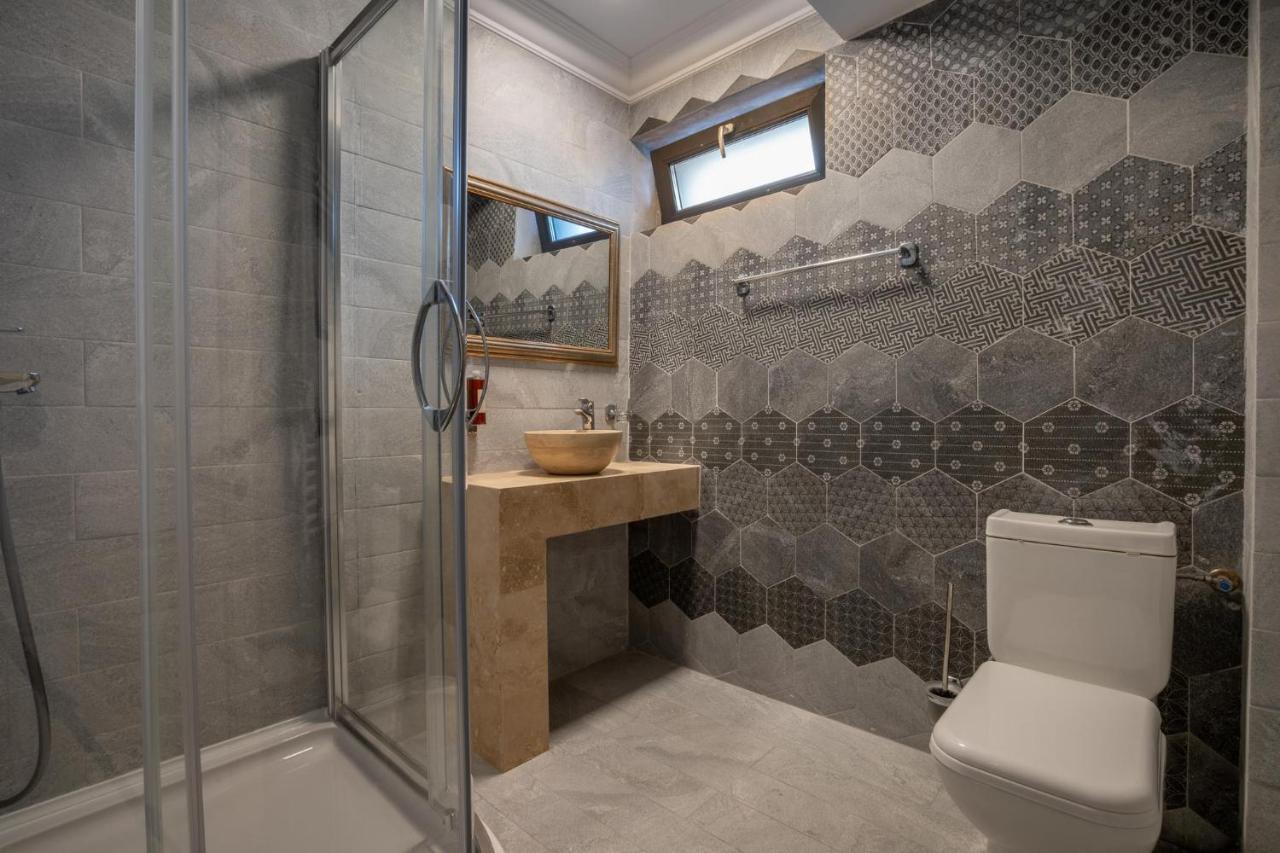 Hotel Casa Fiori Букурещ Екстериор снимка