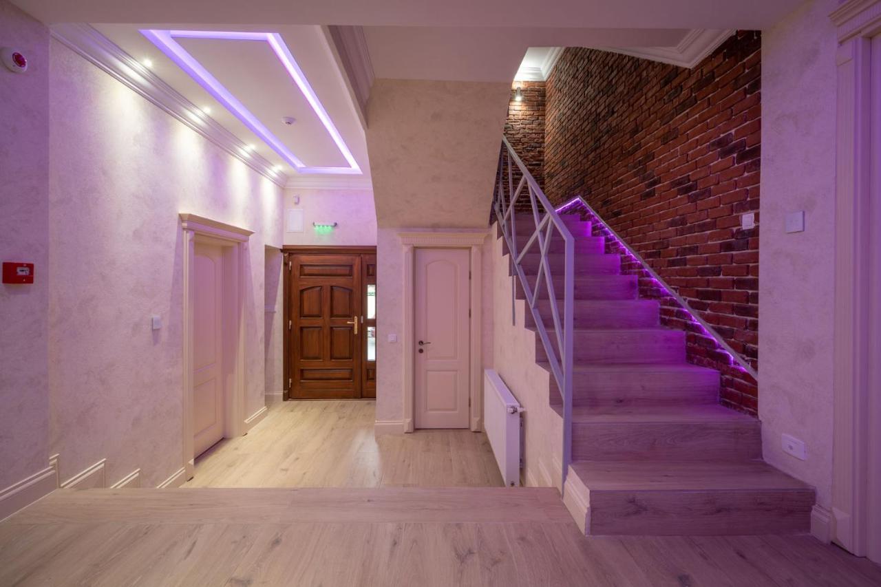 Hotel Casa Fiori Букурещ Екстериор снимка