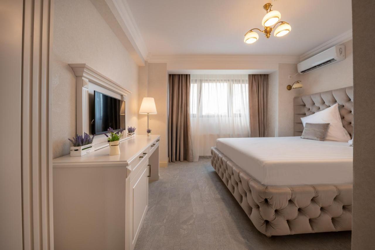 Hotel Casa Fiori Букурещ Екстериор снимка